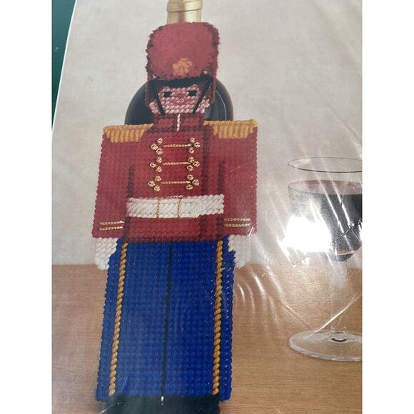 Bucilla Vintage Bottle Lot Of 7 Cover Christmas Toy Soldier Kit 6511 Wine Decor - Picture 1 of 10